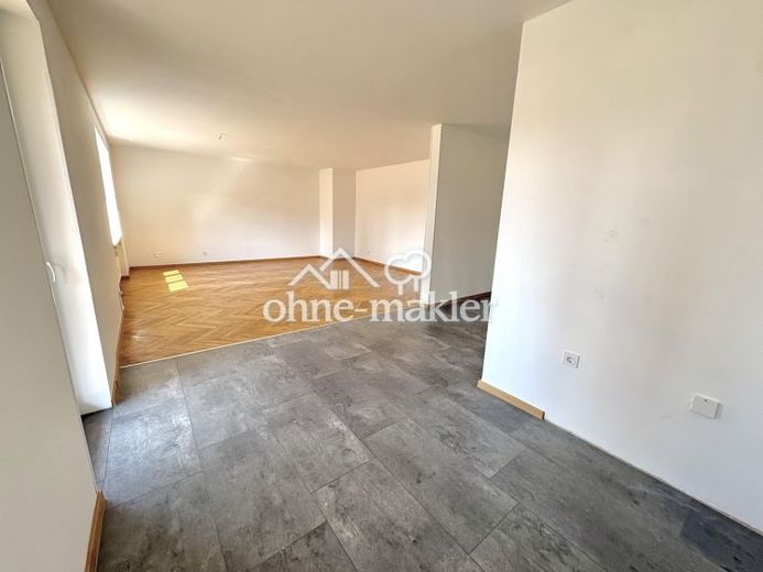 Familienfreundliche 3-Zimmer Wohnung in Kitzingen – Foto 2