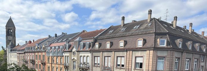 Gemütliche 1-Zimmer-Wohnung mit Balkon in der Karlsruher Oststadt – Aussicht