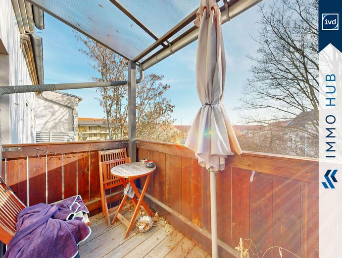++ Balkon, Parkett, Badezimmer mit Fenster! Charmante 4-Zimmer Wohnung in beliebter Lage ++ – 4477297-HzyHWJ8qC5n5jgzS6VrXzLAX-Balkon.jpg