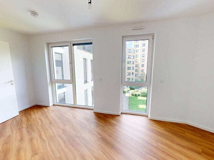 Platz & Komfort, gepaart mit modernem Design: Exklusive 3-Zimmer-Wohnung mit 2 BALKONEN, EBK und 2 Bädern – Ansicht I: Schlafzimmer II