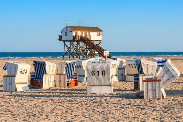 Charmante Etagenwohnung in Toplage von St. Peter-Ording mit Balkon und Stellplatz!