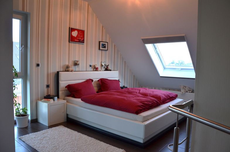Schlafzimmer 3.OG eingerichtet