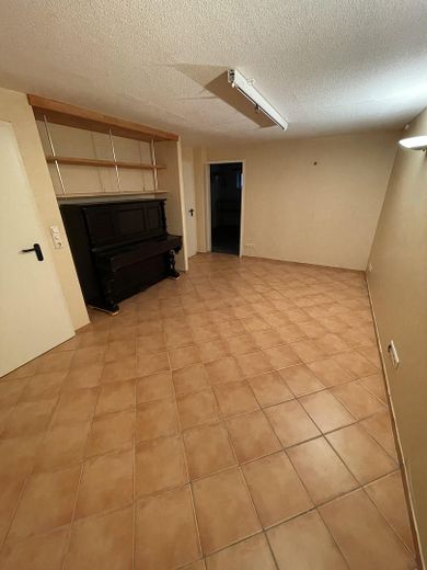 Keller Spiel Hobbyzimmer 