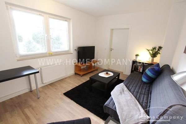 Möblierte 2-Zimmer-Wohnung in abgeschlossener Hofanlage mit separatem Eingang, italienisch-mediterranes Flair!