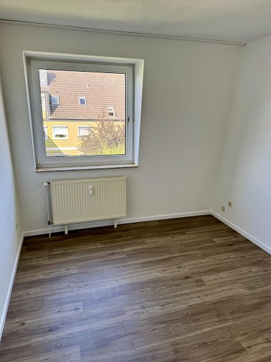 Schöne und moderne 4-Zimmer-Wohnung – Zimmer 3