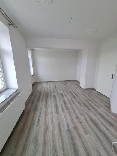 3-Zi. WHG + Balkon + Aufzug+Garten – Schlafzimmer 2