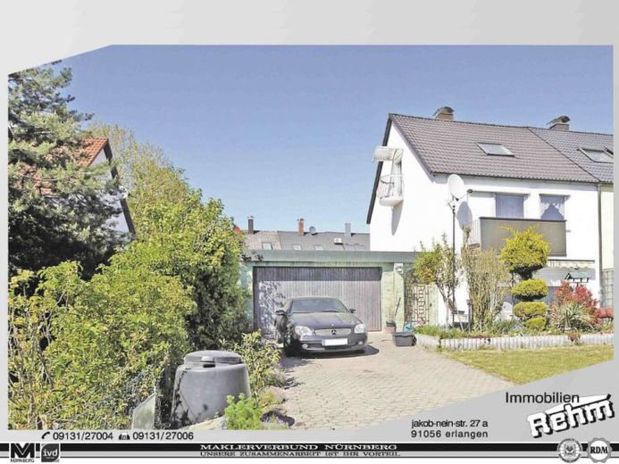 Wohnhaus (REH) mit Garage u. Wintergarten – फोटो 1