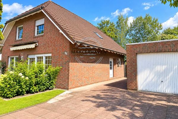 Ampia casa unifamiliare dal fascino speciale e con giardino da sogno