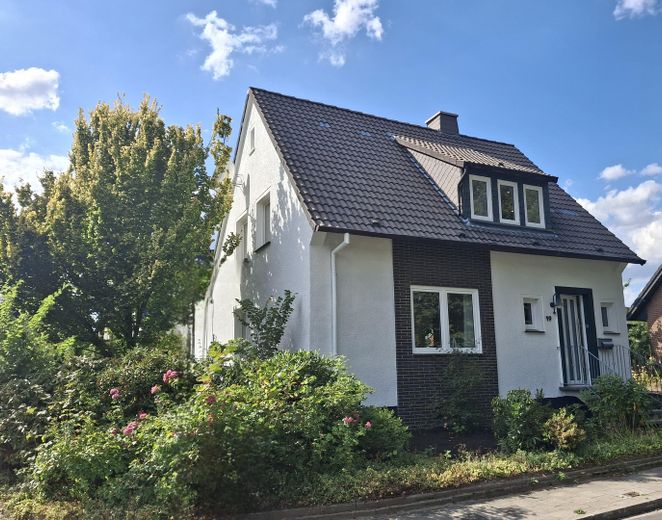 *SOFORT EINZIEHEN* EFH Osnabrück-Hellern – Außenansicht