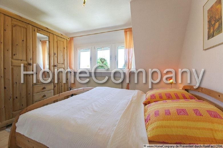 Schöne Wohnung mit Loggia in bevorzugter Wohnlage auch geeignet für ein Paar – 00e955f082b97ded452724453d5350e1bdfe1795.jpg