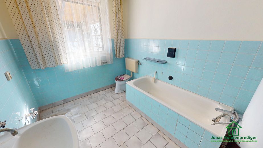 Badezimmer DG