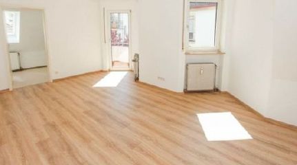 helles, gemütliches Wohnzimmer