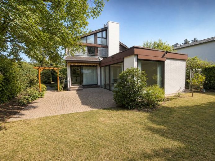Top Lage Wiesloch: Schönes Einfamilienhaus, 141m² inkl. Garage, Garten und Balkon – Foto 1