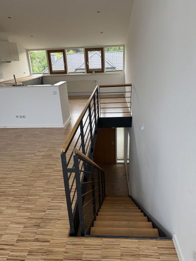 Charmante und lichtdurchflutete Maisonette-Wohnung im begehrten Auenviertel in Köln-Rodenkirchen – Foto 2