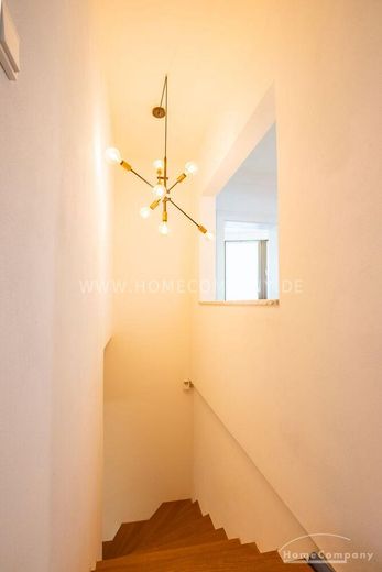 ***Exklusive, voll möblierte 5-Zimmer-Gartenwohnung in Bestlage München-Solln – b01867115bde65af246583cb3a3ee475c6756266.jpg