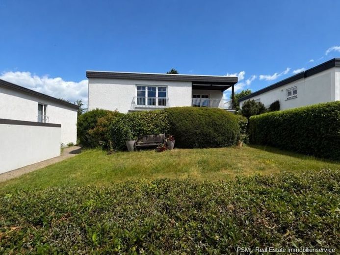 2-FH mit zwei 110 m²-Wohnungen als Mehrgenerationenhaus geeignet – in ruhiger, zentraler Lage – Foto 1