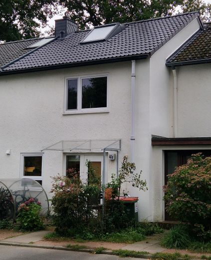 saniertes Reihenhaus nähe Hochkamp – Außenansicht, vorne