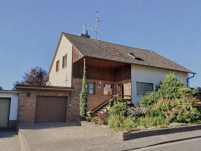 PROVISIONSFREI | FAMILIENIDYLL AM WENDEHAMMER | TRAUMGARTEN, WINTERGARTEN & 2 GARAGEN – Foto 1