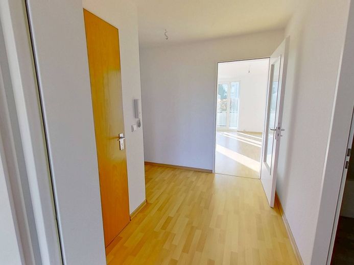 ** Helle 2-Zimmer-Wohnung mit BALKON in Rahlstedt ** – Ansicht II: Flur