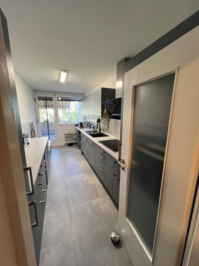 Großzügig 6-Zimmer-Wohnung – nähe Parkinsel – Foto 3