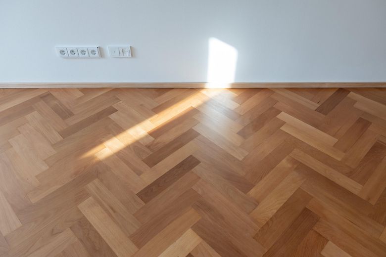 2 Zi - Wohnen im LöwenBau mit Balkon - E2-W03, 55,2m², 1.350 € FLAT – Parkettboden
