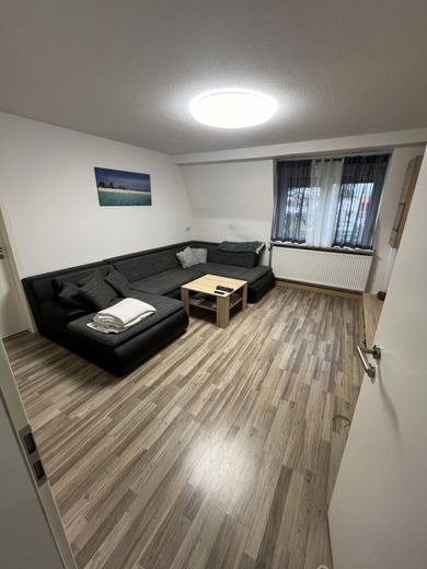 Kapitalanlage in Zirndorf: Große 4-Zimmer-Wohnung mit attraktiver Rendite - Jetzt sichern! – ETW 100qm Zirndorf-2 022