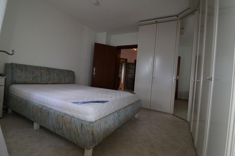 Nähe Klinikum Fürth - Gepflegte 2-Zimmer-Wohnung – Schlafzimmer