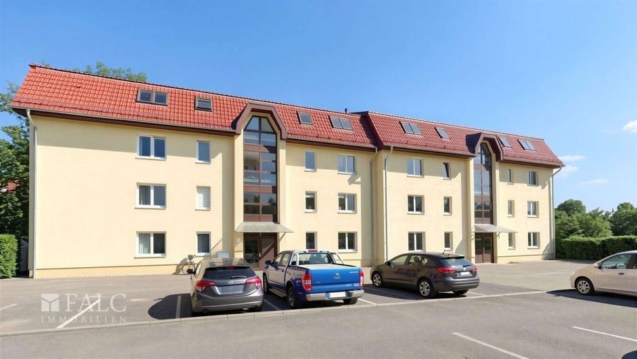 Top 2-Zimmerwohnung in sehr schöner Lage beim Großen Plessower See – 02 Außenansicht