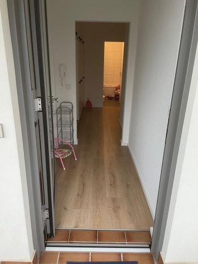 2-room apt. in a well-maintained apartment building & car parking space – Photo 9