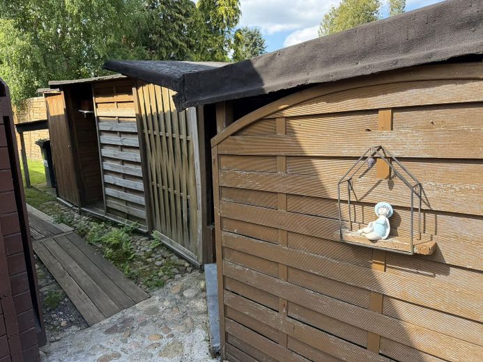 Unterstand/ Geräteschuppen