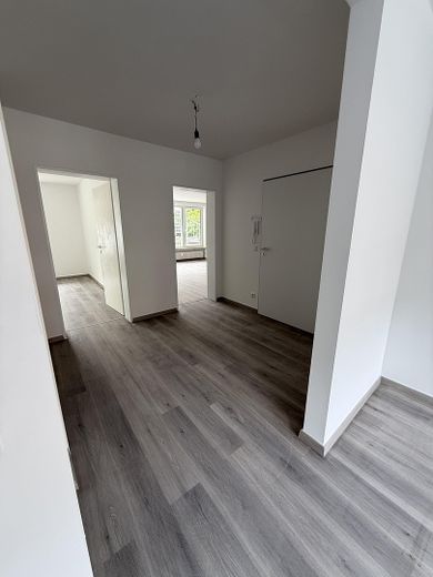 Oberkassel, Erstbezug große sanierte 2 Zimmerwohnung – फोटो 2