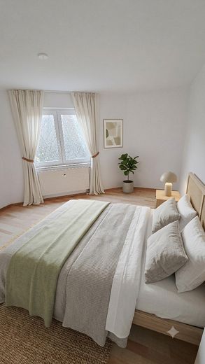Wolne mieszkanie 2-pokojowe w centralnej lokalizacji Villingen – KI Beispiel Schlafzimmer