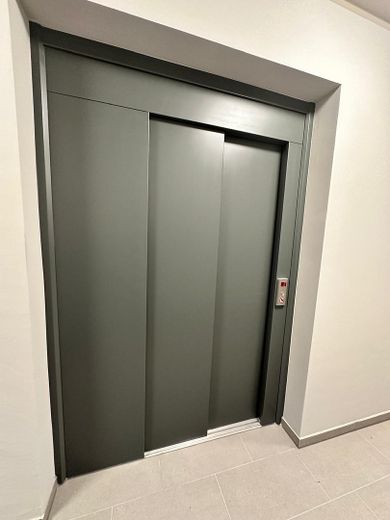 Modern 2 Zi. Wohnung am Havel in Spandau ab Okt (auch Sept möglich) – Aufzug