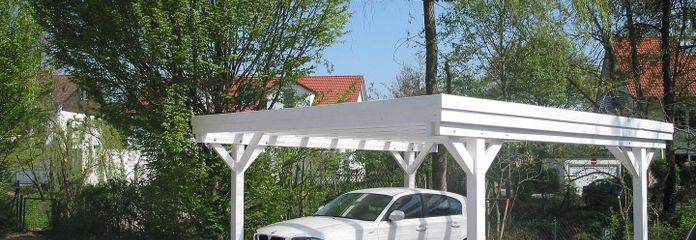 2. Carport mit Stellplatz