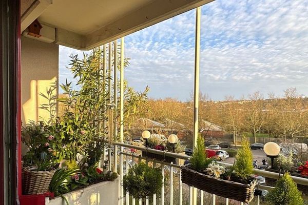 3-room apartment with balcony in a central location