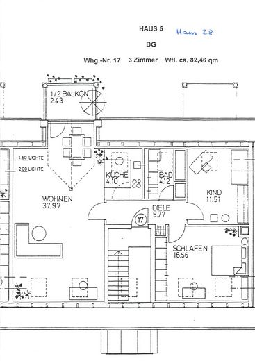 Disponibile subito e senza commissioni: curato appartamento di 3 locali con balcone esposto a sud-ovest e posto auto interrato – Grundriss 