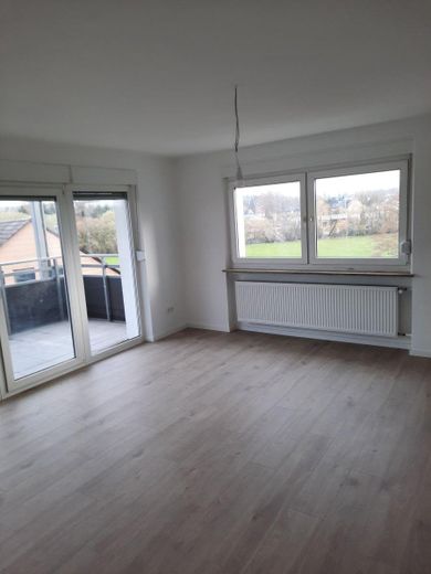 NEU - kernsanierte 3-Zimmer-Wohnung mit Balkon in Oberasbach ab 16.07.2026 – 20260326_073609
