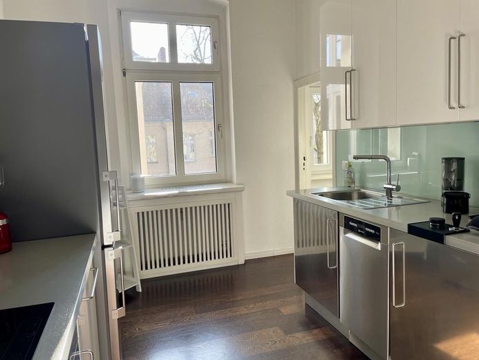 Rustig & lichtovergoten - 3-kamerwoning in een oud gebouw met balkon in Charlottenburg – Foto 10