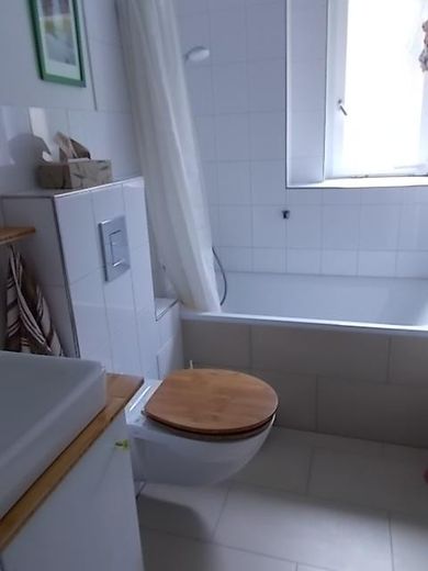 RESERVIERT  Schäfersee-Nähe! Bezugsfrei, lebendig – Bad I