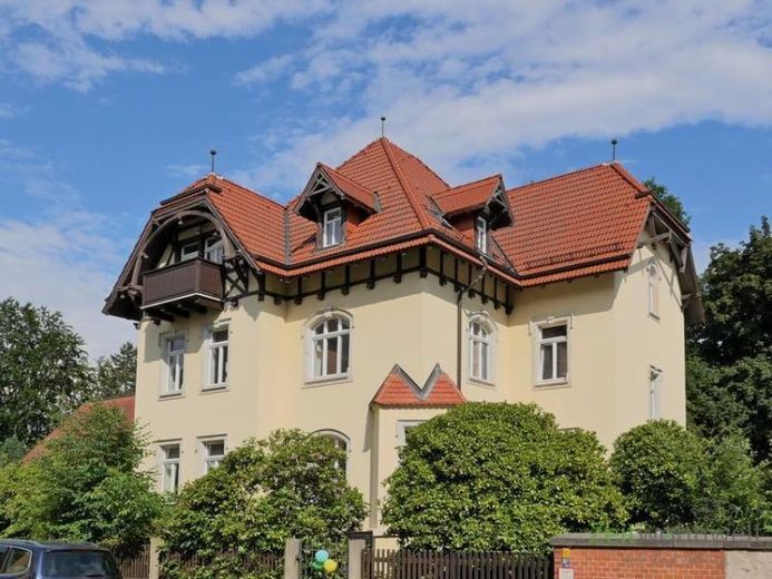 (EF0335_M) Dresda: Klotzsche, appartamento arredato di 3 locali con balcone in uno splendido quartiere di ville, WLAN incluso – Foto 1