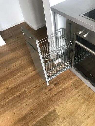 Luminoso y modernizado piso de 2 habitaciones en la última planta con terraza en la azotea en Hannover – List – Foto 7