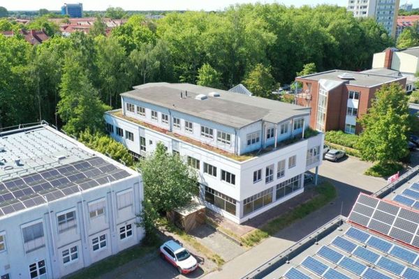 Superficie uffici con potenziale futuro a Rostock: unità ufficio modernizzate in una posizione molto richiesta!