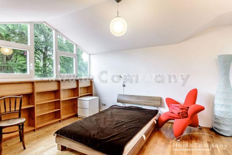 Lichtdurchflutete möblierte 5-Zimmer-Wohnung in Traumlage in Solln – 81e7a7e14cbda2e3a34931b76381086faef03d4d.jpg