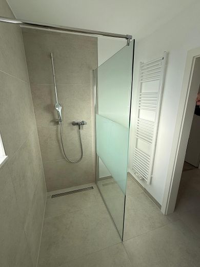 Dusche Bad EG