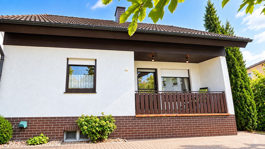 Detached single-family house with garden, balcony and parking space  commission-free – Freistehendes Einfamilienhaus