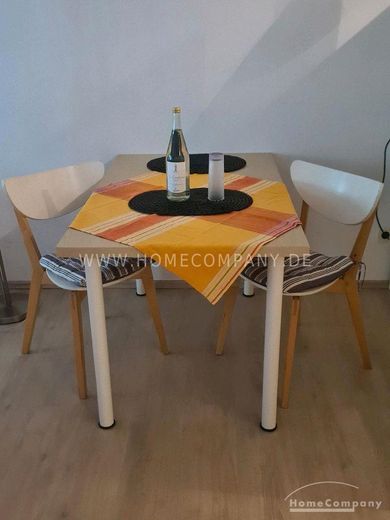Helles und ruhiges Apartment Nähe Rotenbühl – 3ff5974226c8bff4c390a80f7fd672cd4ba8b936.jpg