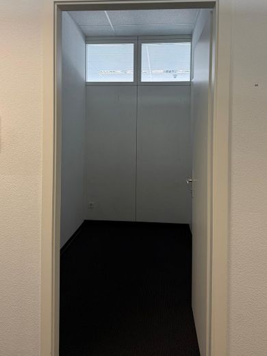 270 m² Bürofläche | Stuttgart-Vaihingen | flexibel nutzbar | sofort frei | provisionsfrei – Kleines Büro