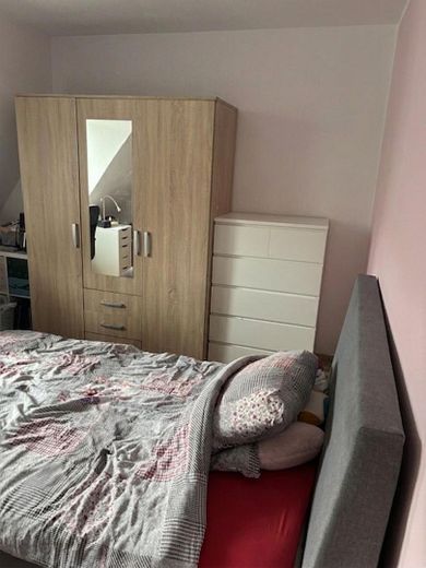 Achtung: WG Zimmer! 2 private Zimmer (plus Wohnzimmer) für je 430 € Warmmiete – Zimmer 1