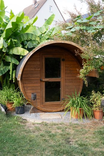 Çok yönlü bahçeye sahip geniş müstakil ev – aileler ve çok kuşaklı yaşam için ideal – Fassauna