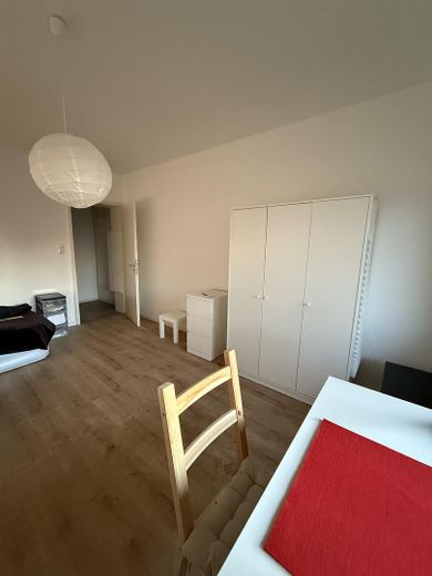 Ruhiges Zimmer in erstklassiger Lage - Universität, DKFZ, Innenstadt schnell erreichbar. – Foto 4